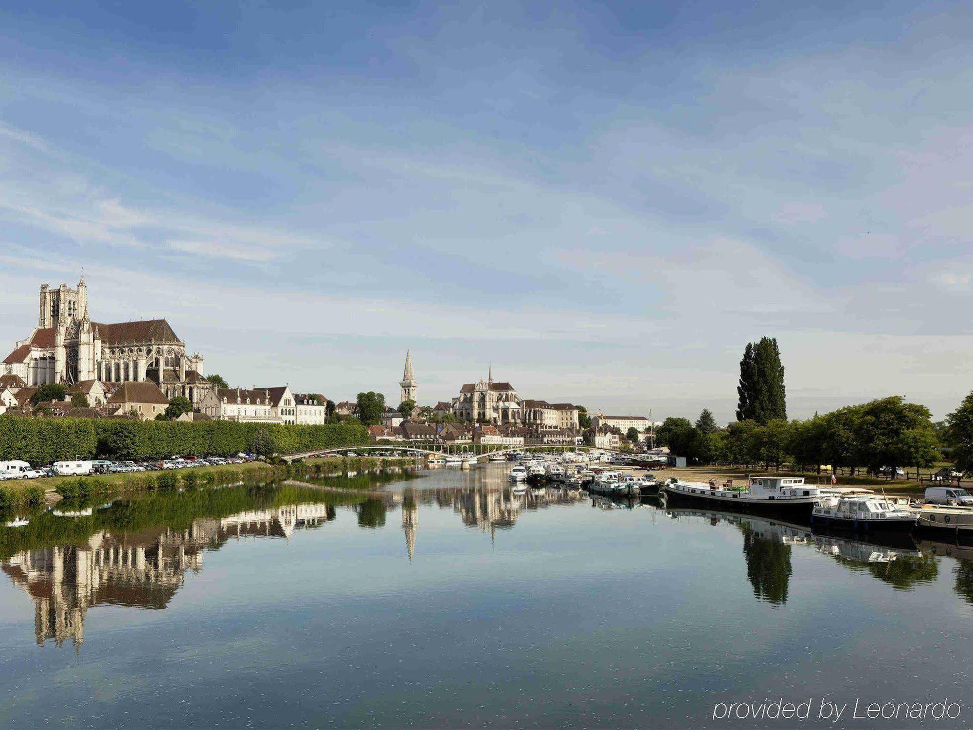 Ibis Auxerre Sud Hotel Venoy Buitenkant foto