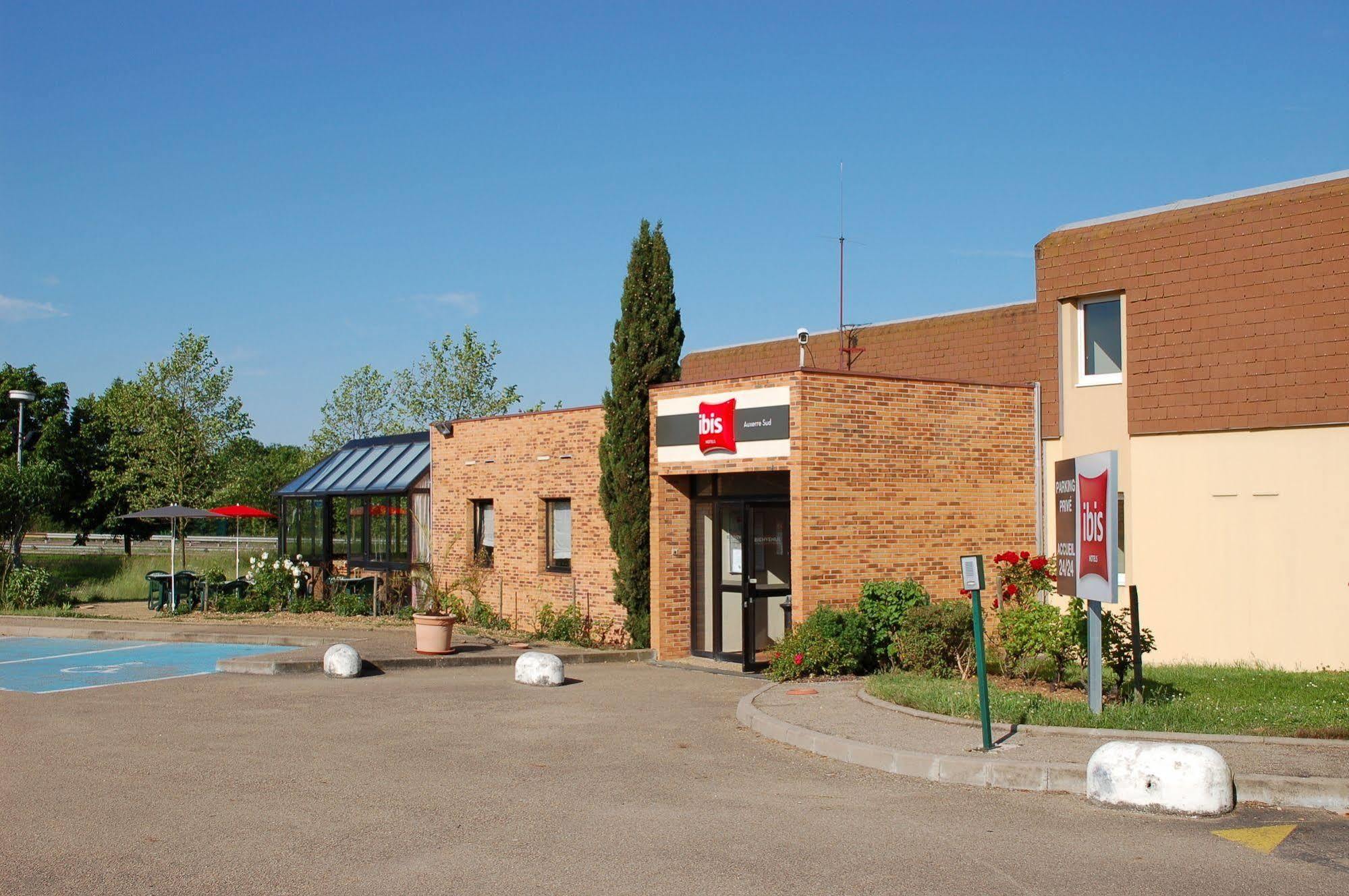 Ibis Auxerre Sud Hotel Venoy Buitenkant foto